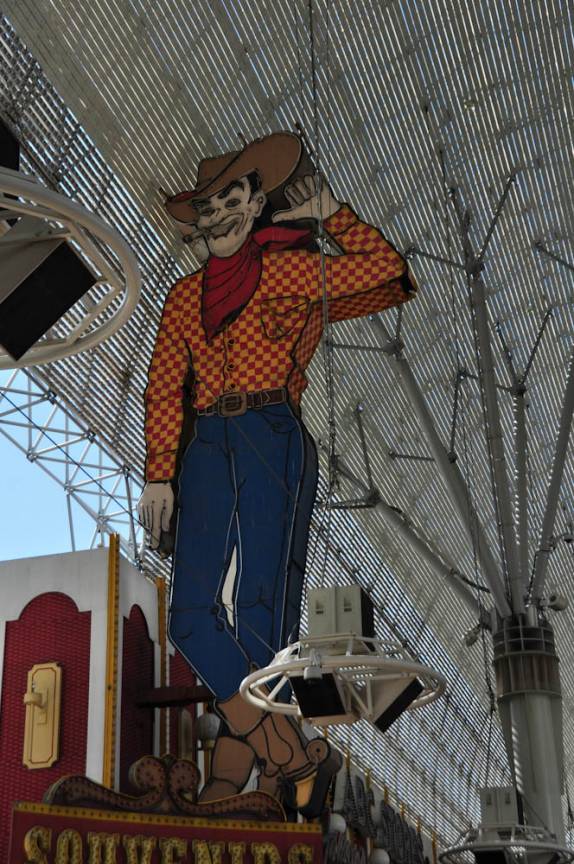 Um dos mais famosos anúncios luminosos de Las Vegas, em Nevada, nos Estados Unidos